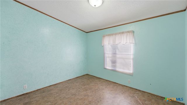 1594 Mountain View Drive, Canyon Lake, TX 78133