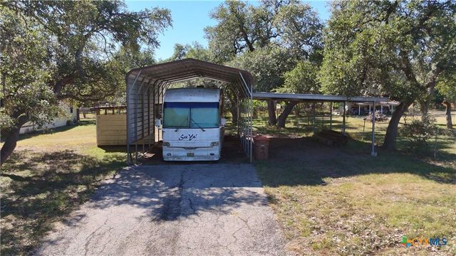 1594 Mountain View Drive, Canyon Lake, TX 78133