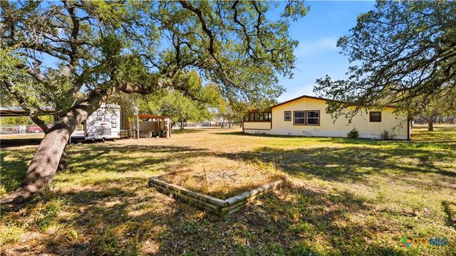 1594 Mountain View Drive, Canyon Lake, TX 78133