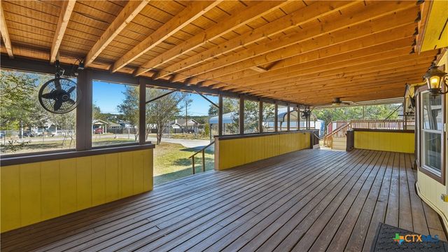 1594 Mountain View Drive, Canyon Lake, TX 78133