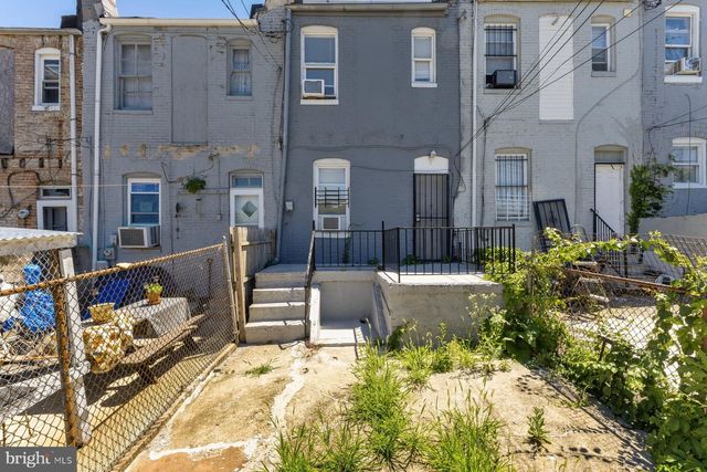 2542 W FAYETTE ST W, Baltimore, MD 21223