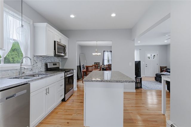 224 Francis Avenue, North Providence, RI 02904