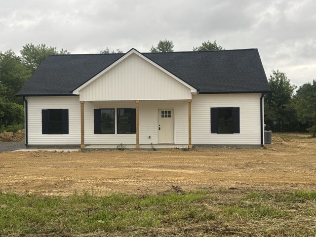 169 Arrowhead Dr, Smithville, TN 37166