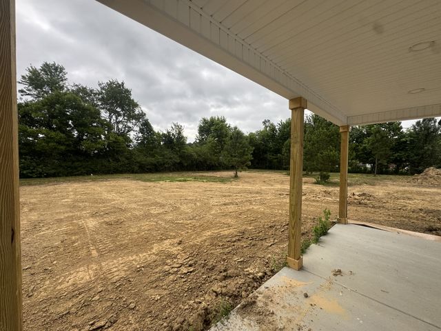 169 Arrowhead Dr, Smithville, TN 37166