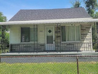 7027 Chalmers Avenue, Warren, MI 48091