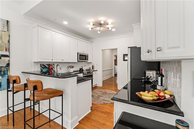 15 Cape May Point, Greensboro, NC 27455