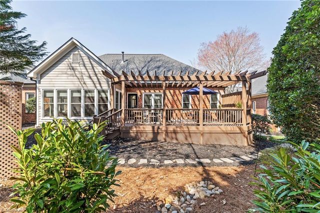 15 Cape May Point, Greensboro, NC 27455