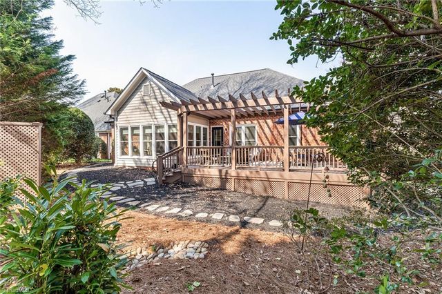 15 Cape May Point, Greensboro, NC 27455