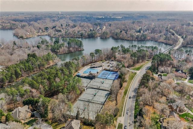 15 Cape May Point, Greensboro, NC 27455