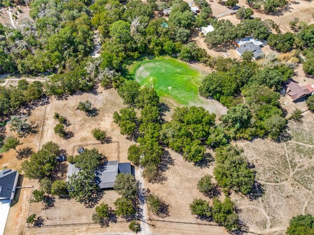 220 Ash Creek Drive W, Sanctuary, TX 76020