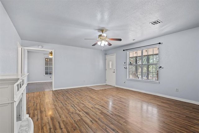 21201 Montgomery Drive, Mcloud, OK 74851