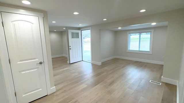 1583 SANDY FORD Road, Chesnee, SC 29323