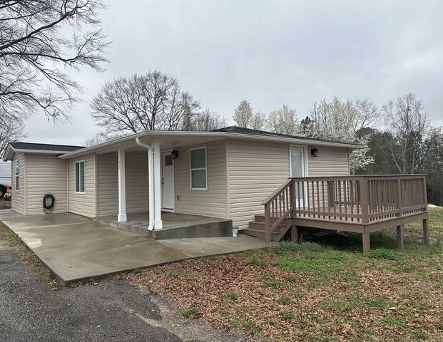 1583 SANDY FORD Road, Chesnee, SC 29323