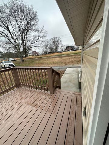 1583 SANDY FORD Road, Chesnee, SC 29323