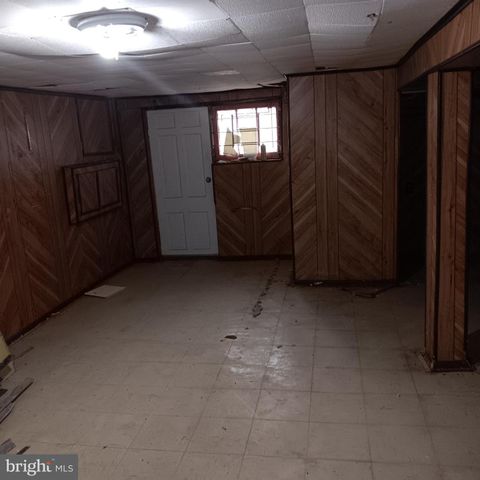 2419 W MOSHER ST, Baltimore, MD 21216