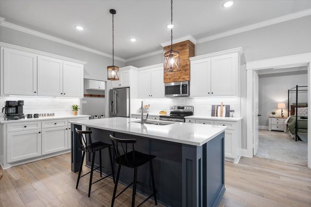 1627 Orchard Lane, Hideaway, TX 75771