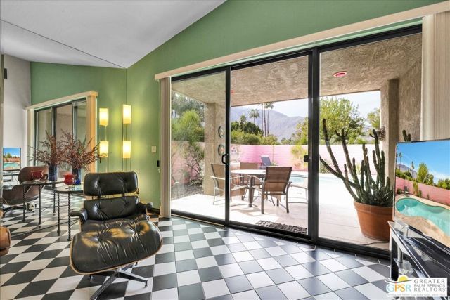 2861 Sundance Circle, Palm Springs, CA 92262