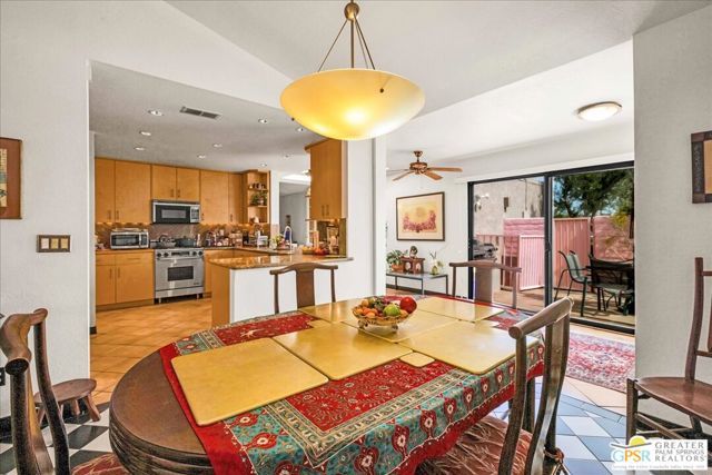 2861 Sundance Circle, Palm Springs, CA 92262