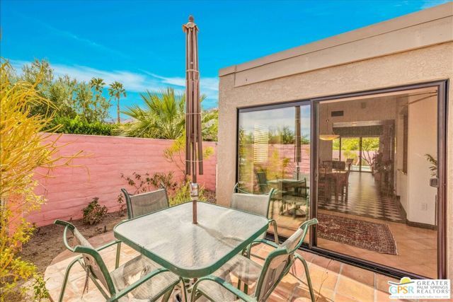 2861 Sundance Circle, Palm Springs, CA 92262