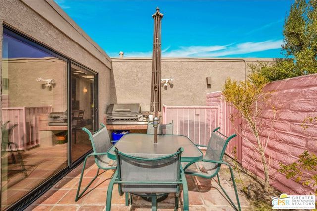 2861 Sundance Circle, Palm Springs, CA 92262