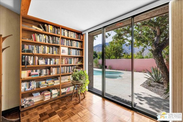 2861 Sundance Circle, Palm Springs, CA 92262