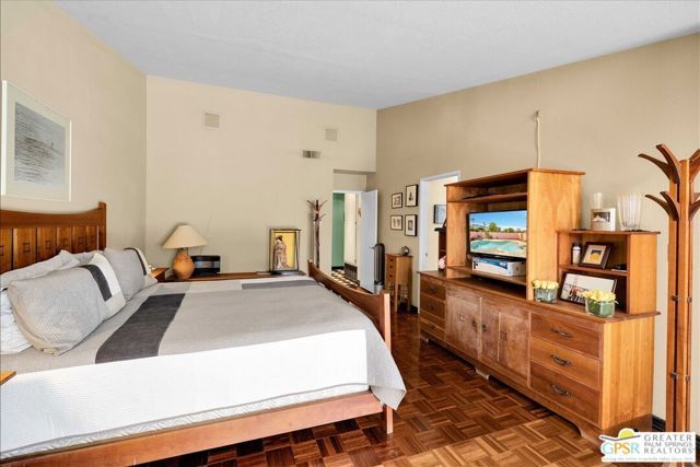 2861 Sundance Circle, Palm Springs, CA 92262