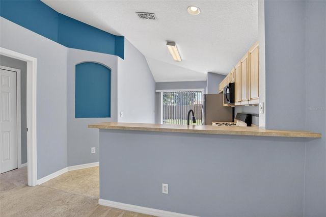 11102 ROBIN LAKE COURT, Riverview, FL 33569