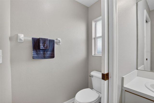 11102 ROBIN LAKE COURT, Riverview, FL 33569