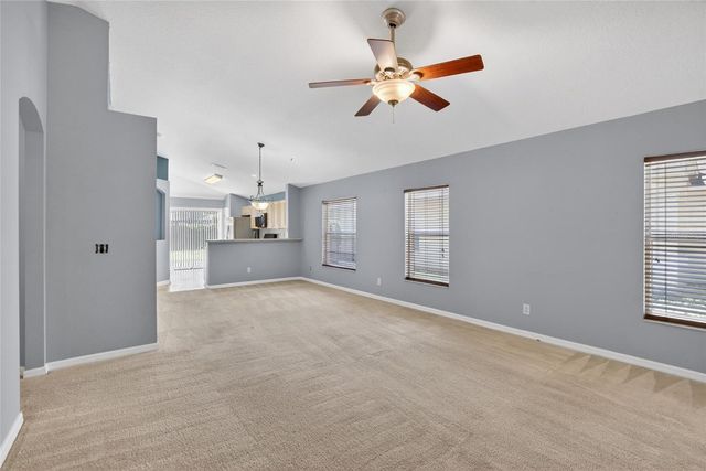 11102 ROBIN LAKE COURT, Riverview, FL 33569