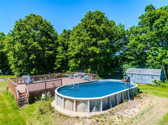 310 Gillespie Street, Pine Bush, NY 12566