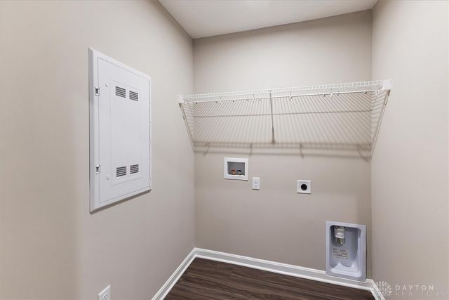 421 Bethpage Way 7-102, Lebanon, OH 45036