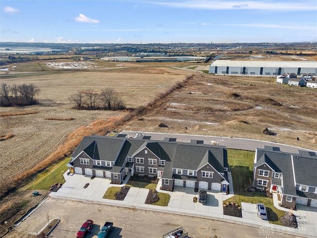 421 Bethpage Way 7-102, Lebanon, OH 45036