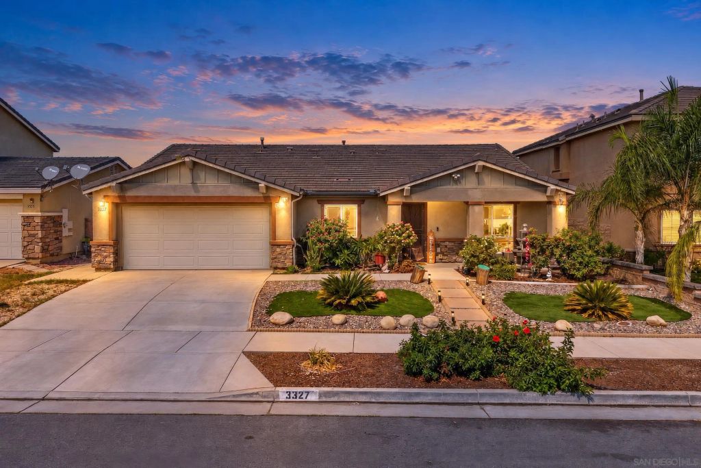 3327 Lansing St, Hemet, CA 92543