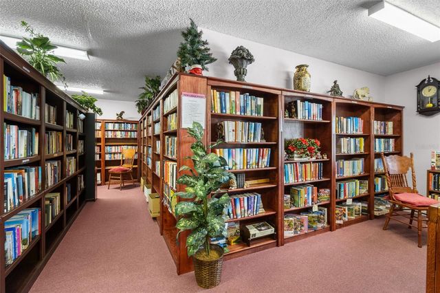 5920 80TH STREET N 203, St Petersburg, FL 33709