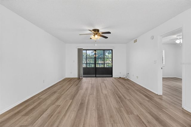 5920 80TH STREET N 203, St Petersburg, FL 33709