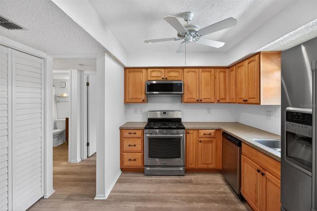 5920 80TH STREET N 203, St Petersburg, FL 33709