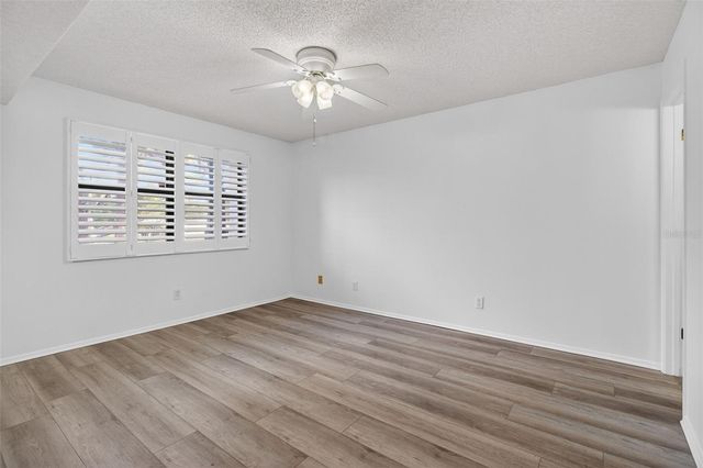 5920 80TH STREET N 203, St Petersburg, FL 33709