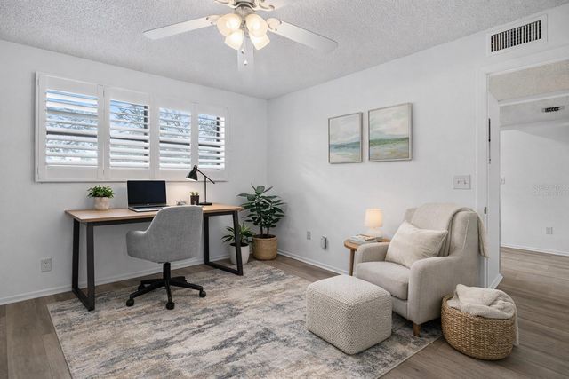 5920 80TH STREET N 203, St Petersburg, FL 33709