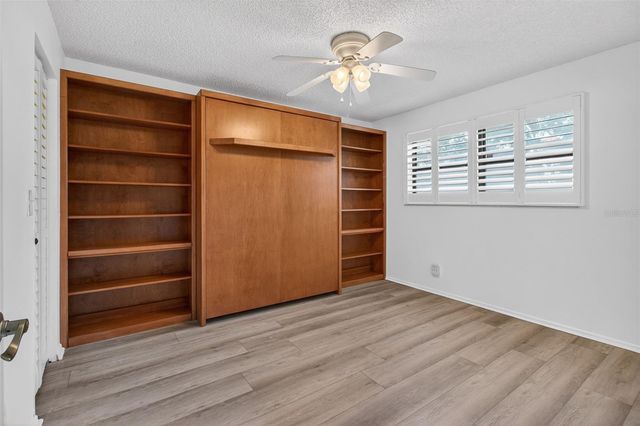 5920 80TH STREET N 203, St Petersburg, FL 33709