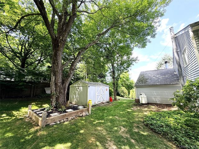 2898 Springhurst Street, Yorktown Heights, NY 10598