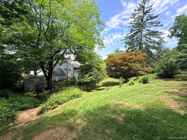 2898 Springhurst Street, Yorktown Heights, NY 10598