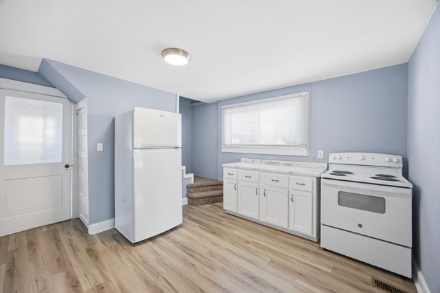 214 Bond Street, Irvine, KY 40336