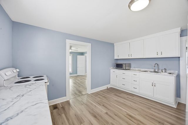 214 Bond Street, Irvine, KY 40336