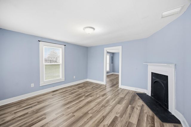 214 Bond Street, Irvine, KY 40336