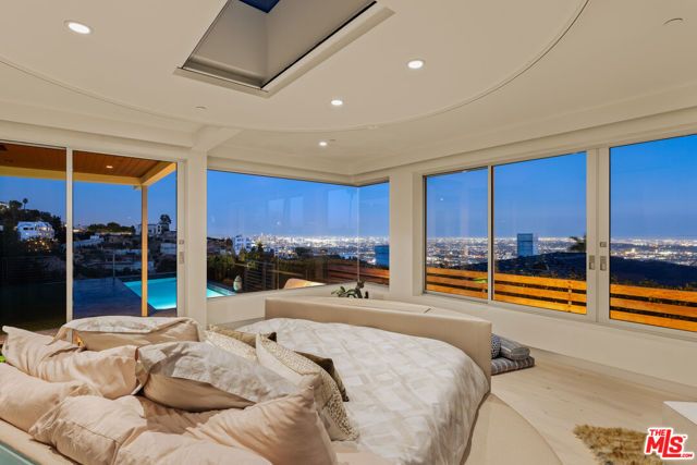 9353 Nightingale Drive, Los Angeles, CA 90069