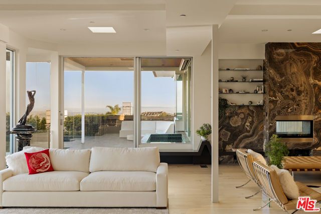 9353 Nightingale Drive, Los Angeles, CA 90069