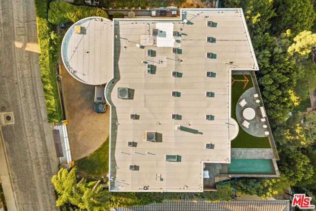 9353 Nightingale Drive, Los Angeles, CA 90069