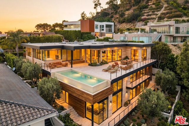 9353 Nightingale Drive, Los Angeles, CA 90069