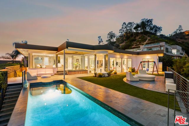 9353 Nightingale Drive, Los Angeles, CA 90069