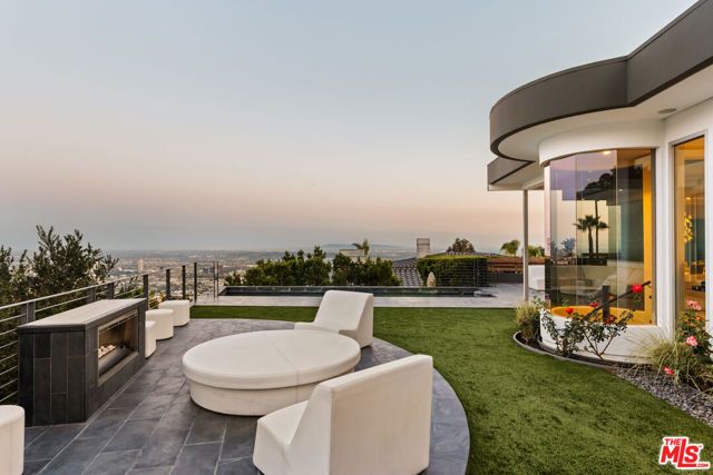 9353 Nightingale Drive, Los Angeles, CA 90069